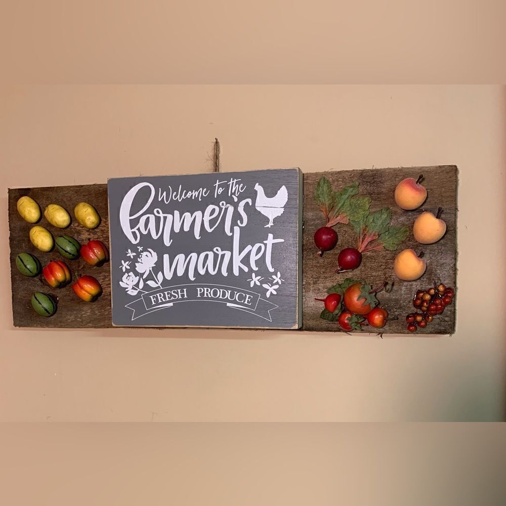 Welcome to the Farmers market. Inv 219